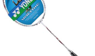 尤尼克斯羽毛球拍