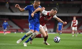 阿森纳和埃弗顿的比赛